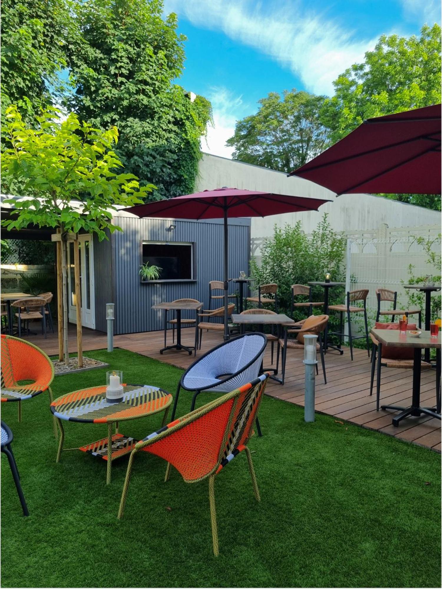 Bloom Hostel Bar & Garden Bordeaux Bagian luar foto