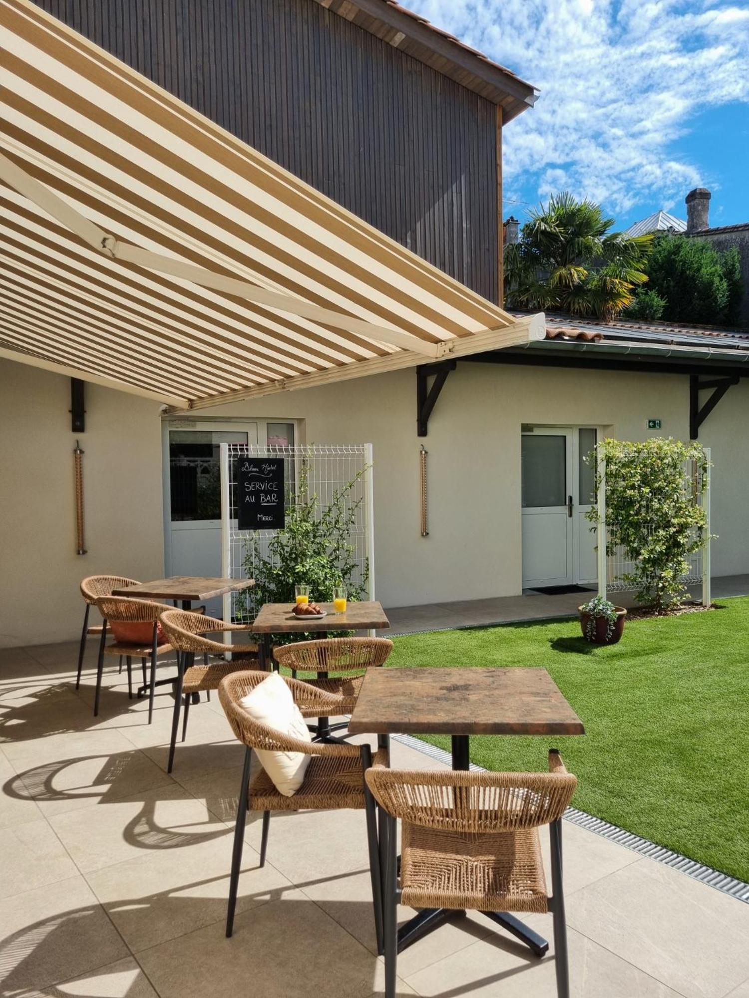 Bloom Hostel Bar & Garden Bordeaux Bagian luar foto