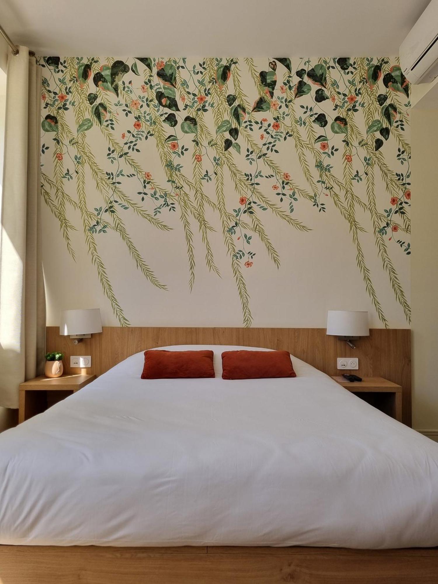 Bloom Hostel Bar & Garden Bordeaux Bagian luar foto